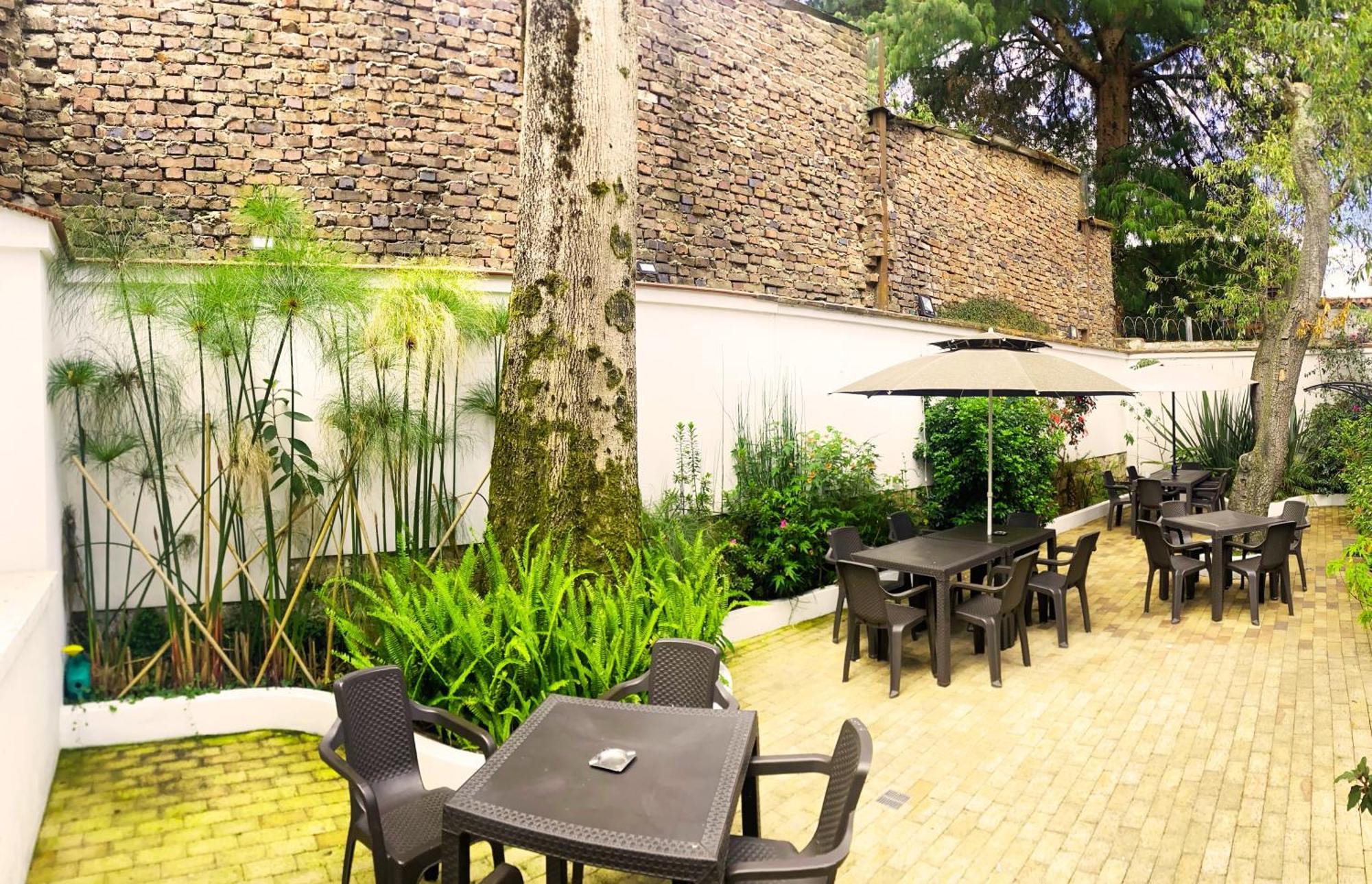 Granada Hostel - Bogota — Photos 1